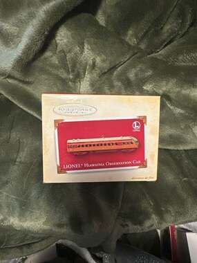 2004 Hallmark Keepsake Lionel Hiawatha Observation Car Christmas Ornament